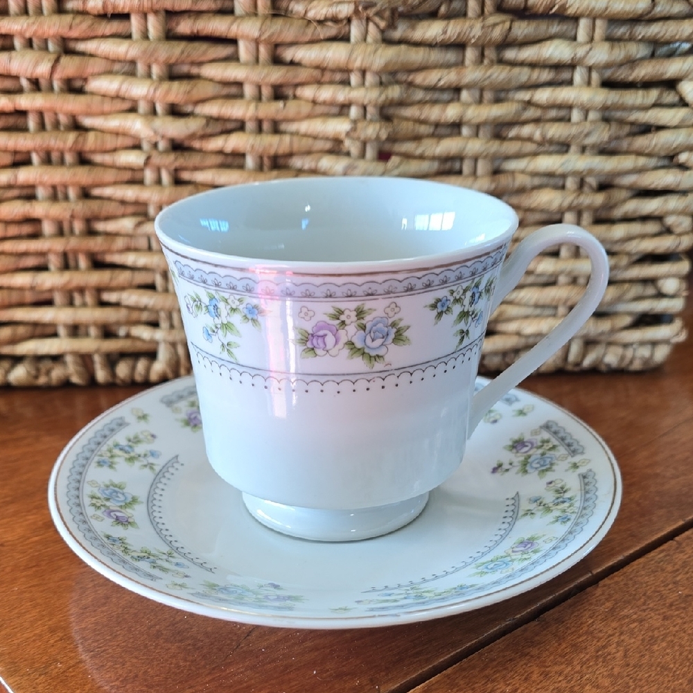 Ftd Made In China Vintage Teacup And Saucer Set Blue And Violet Floral
